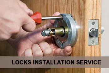 Gallery Locksmith Store Great Neck, NY 516-283-5808 Gallery Locksmith Store Great Neck, NY 516-283-5808 - lock-insta-sid-68-8mod